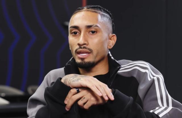 B体育官方-拉菲尼亚：莱万对胜利和成就充满渴望，他仍然努力保持状态